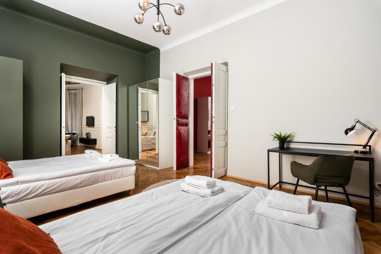 Przestronny W Centrum Krakowa - 12 Osob - By Upstairs Apartament Kraków